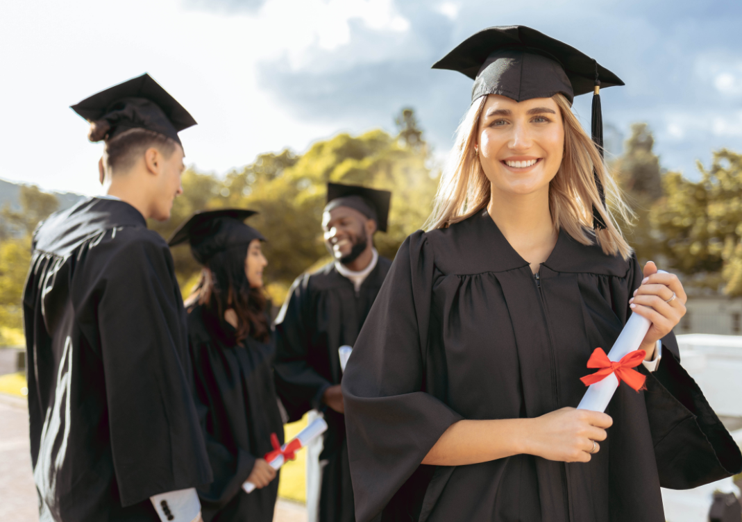 Top 5 MBA Scholarships in Canada 2025
